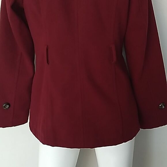 George Bergandy Button Detail Warm Coat. Sz XS/CH - Picture 8 of 13